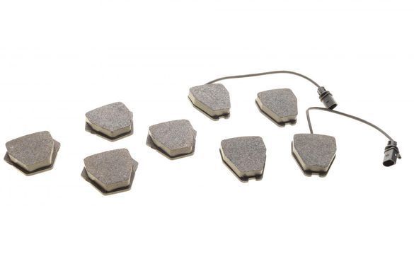 Колодки гальмівні (передні) Audi A4 97-01/A6 97-05/VW Passat B5 00-05/Phaeton 02-08 (+датчики) 0 986 424 690 фото