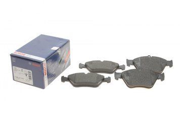 Колодки тормозные (передние) Opel Omega B 94-00/Vectra A 93-95/Saab 900 93-98 0 986 461 129 фото