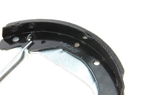 Колодки гальмівні (задні) Opel Astra F/G/Vectra B 91-09 (барабанні) (230x42)(+циліндри) 0 204 114 642 фото