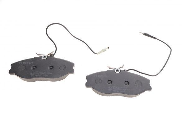 Колодки гальмівні (передні) Citroen Xsara/Peugeot 406 96-05 (Lucas-Girling) (з датчиками) 0 986 424 223 фото